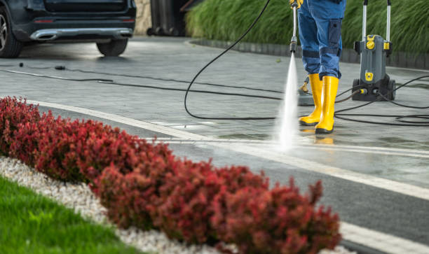 Post-Construction Pressure Washing in Tipton, MO